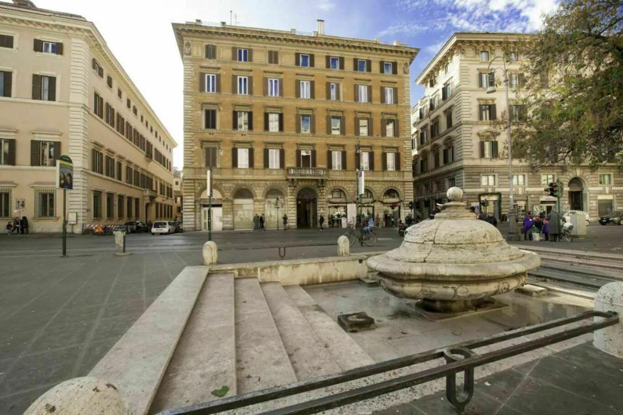 Vittorio Emanuele By Halldis Rzym Zewnętrze zdjęcie